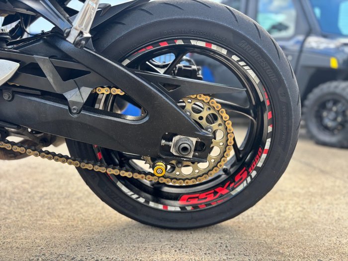 2015 Suzuki GSX-S1000 Red