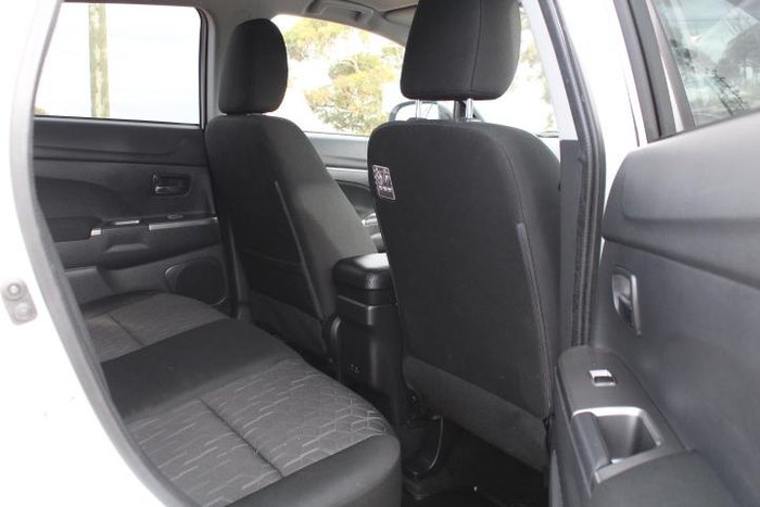 2024 Mitsubishi ASX LS