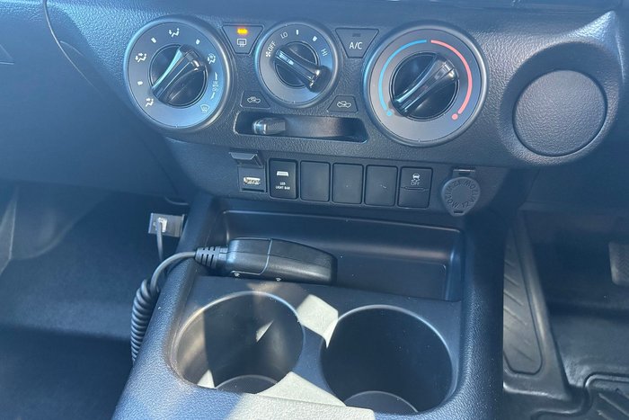 2024 Toyota Hilux Workmate