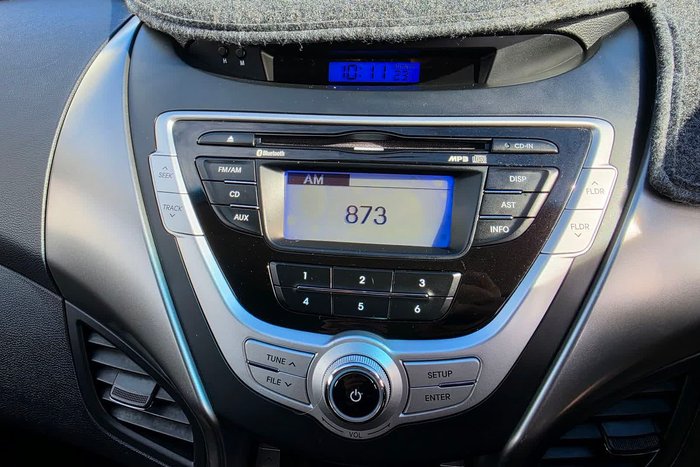2011 Hyundai Elantra Premium