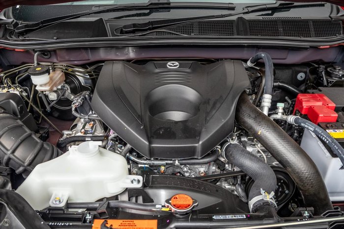 2025 Mazda BT-50 SP