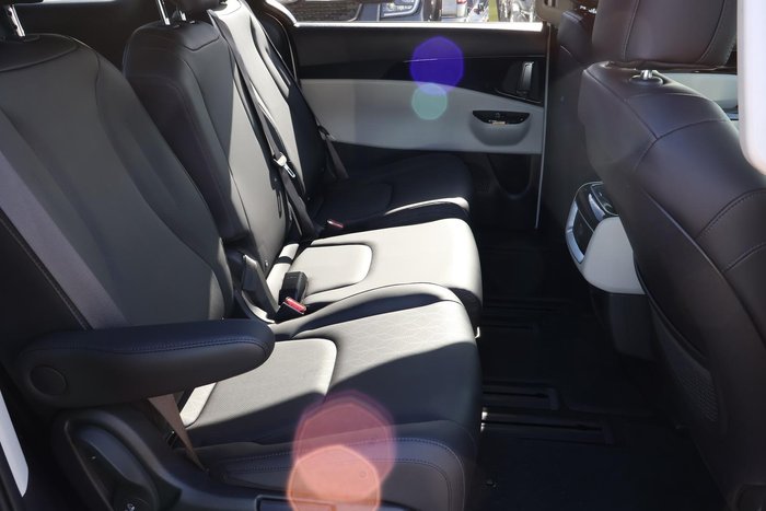 2022 Kia Carnival SLi