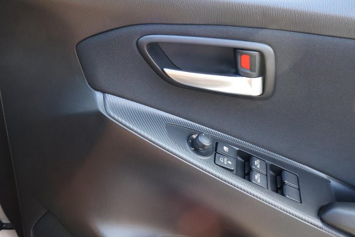 2024 Mazda 2 G15 Evolve