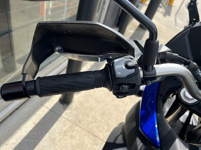 2025 Suzuki V-STROM 650XT (DL650XA) BLUE