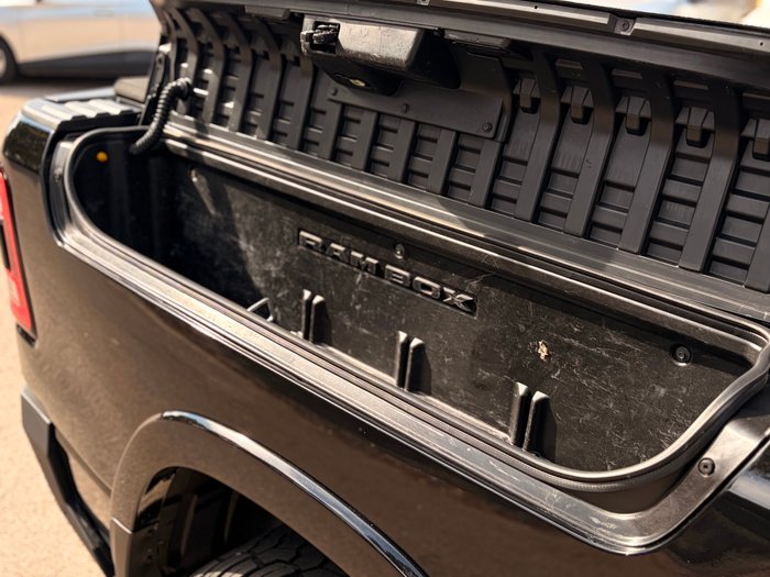2022 RAM 1500 Laramie RamBox