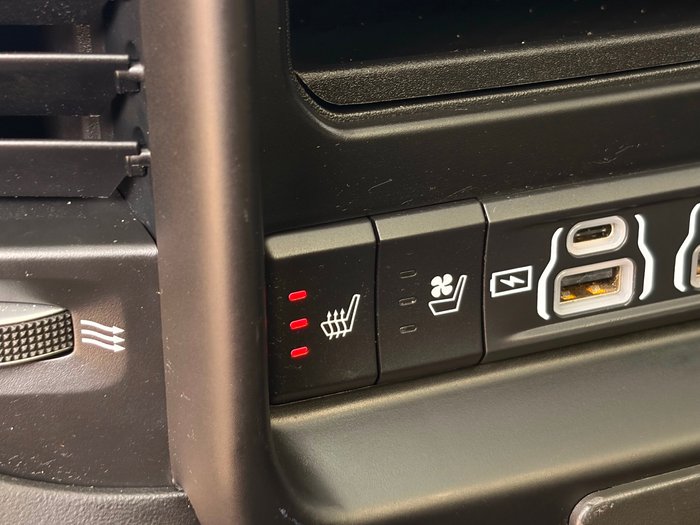 2022 RAM 1500 Laramie RamBox
