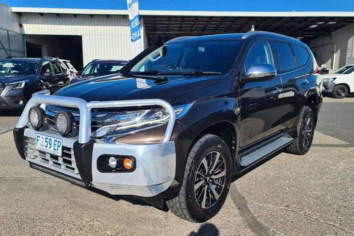 2016 Mitsubishi Pajero Sport GLS