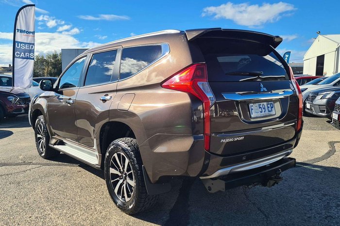 2016 Mitsubishi Pajero Sport GLS