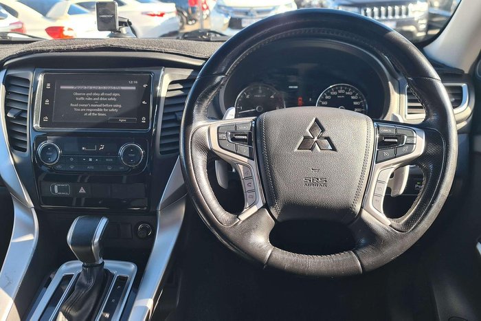 2016 Mitsubishi Pajero Sport GLS