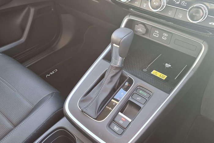 2024 Honda CR-V VTi LX