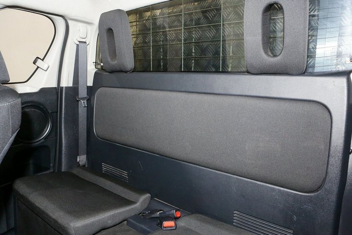 2023 Toyota Hilux SR