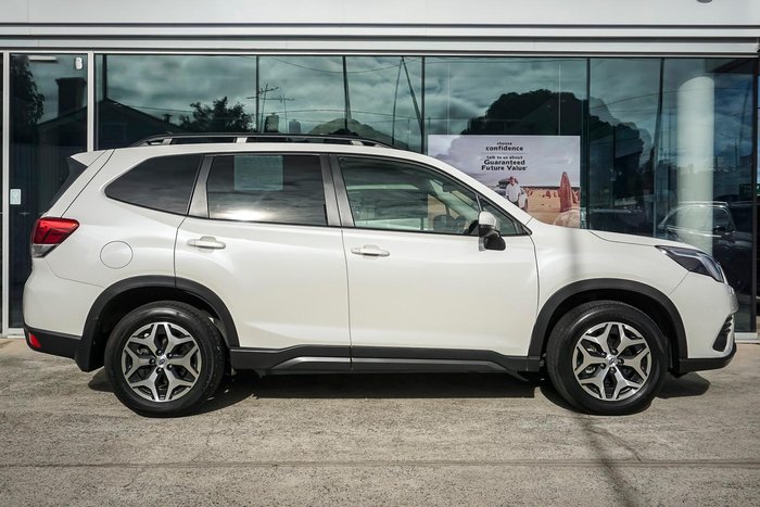 2022 Subaru Forester 2.5i