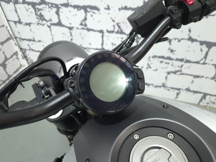 2019 Yamaha XSR700 (MTM660LA) XSR Silver