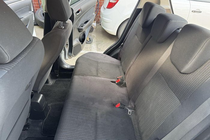 2014 Suzuki Swift GL FZ MY14 Snow White