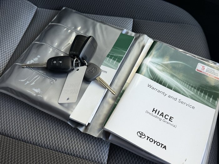 2021 Toyota HiAce Van LWB 2.8L T Diesel Automatic Crew