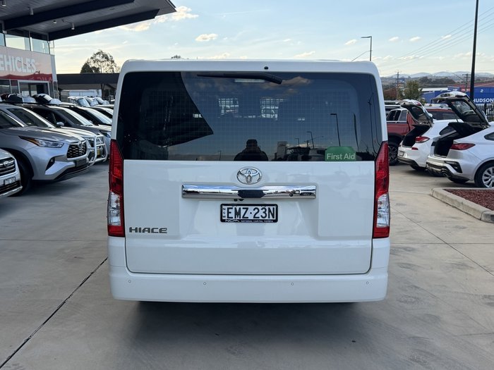 2021 Toyota HiAce Van LWB 2.8L T Diesel Automatic Crew