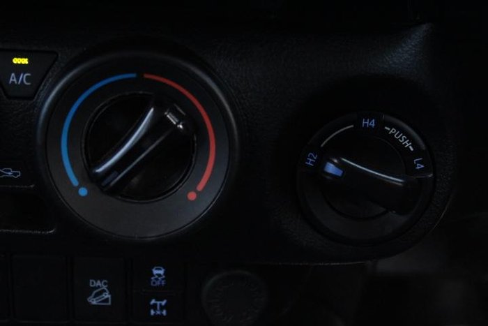 2021 Toyota Hilux SR