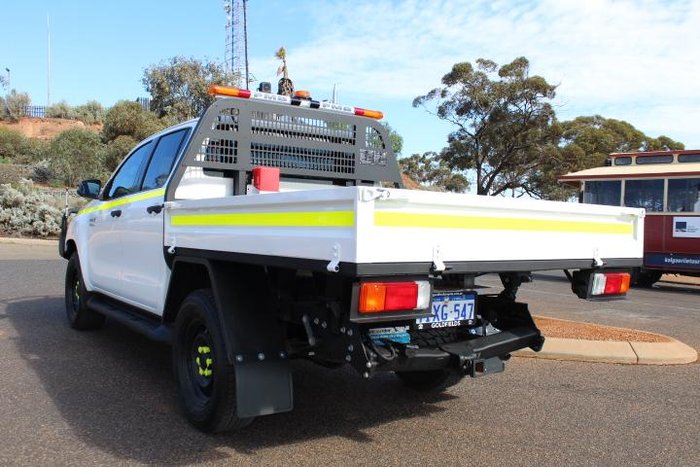 2021 Toyota Hilux SR