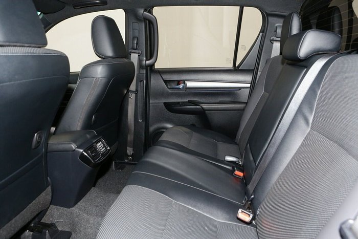 2021 Toyota Hilux Rogue