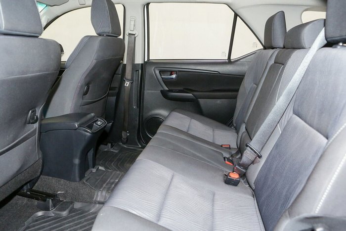 2021 Toyota Fortuner GX