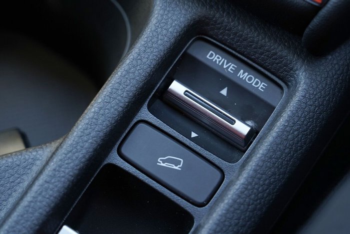 2024 Honda HR-V e:HEV L