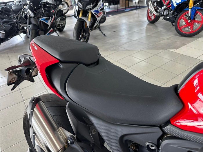 2022 Ducati Monster 937 Monster Red