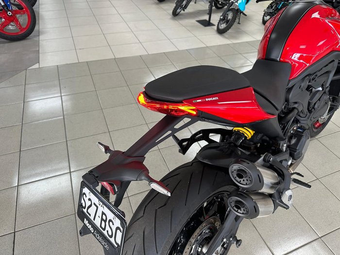 2022 Ducati Monster 937 Monster Red