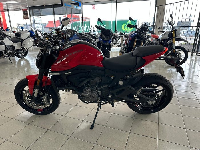 2022 Ducati Monster 937 Monster Red