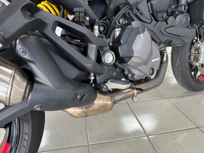 2022 Ducati Monster 937 Monster Red