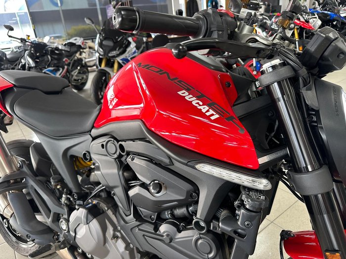 2022 Ducati Monster 937 Monster Red