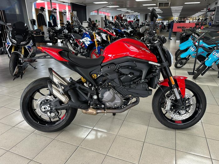 2022 Ducati Monster 937 Monster Red