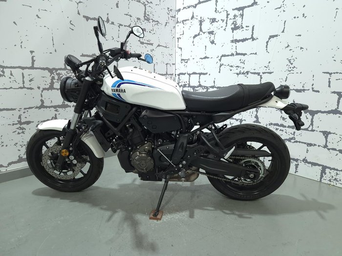 2023 Yamaha XSR700 (MTM660LA) XSR White