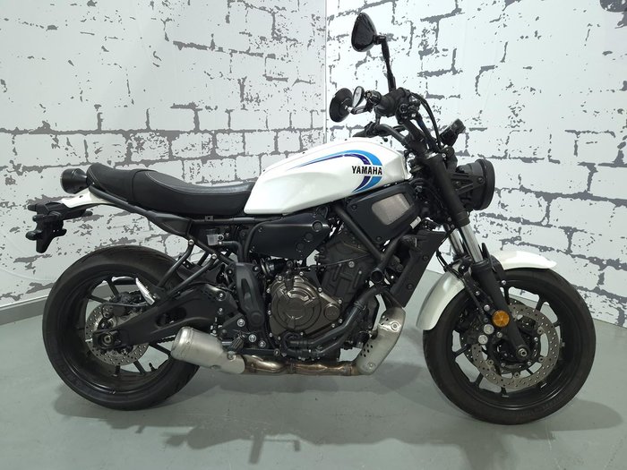 2023 Yamaha XSR700 (MTM660LA) XSR White