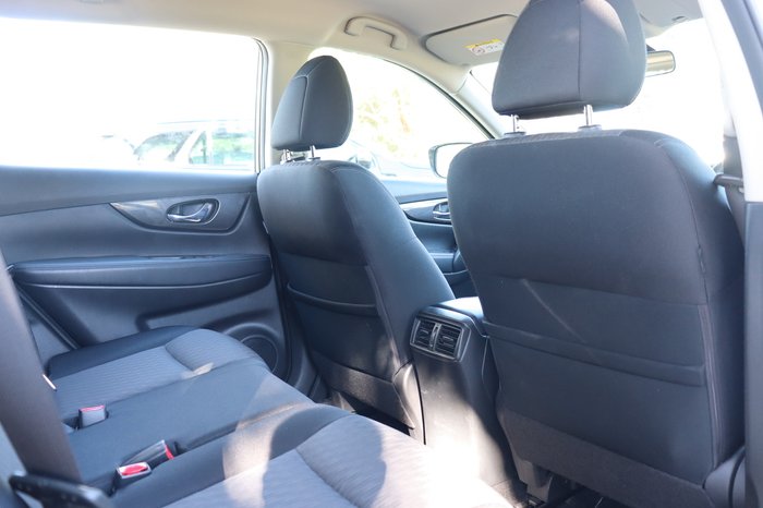 2018 Nissan X-TRAIL TS