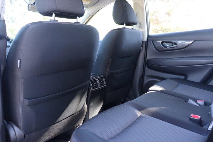 2018 Nissan X-TRAIL TS