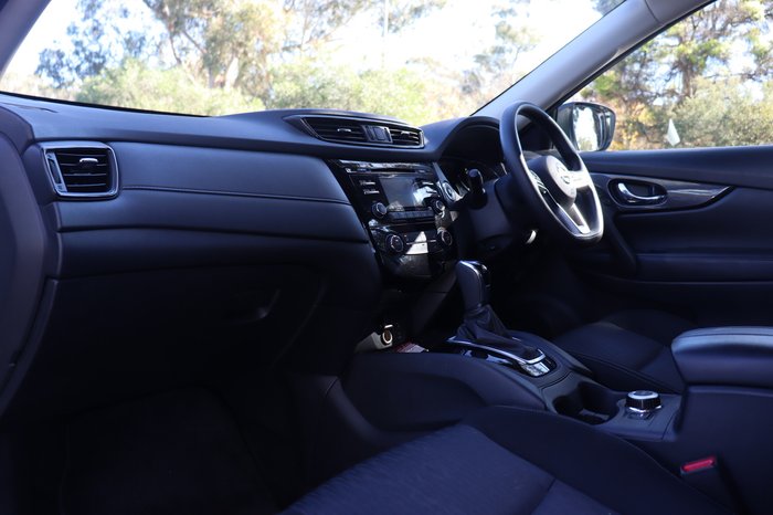 2018 Nissan X-TRAIL TS