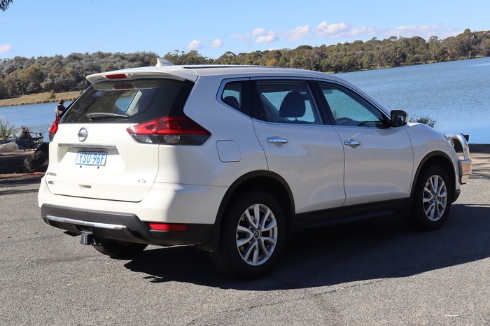 2018 Nissan X-TRAIL TS