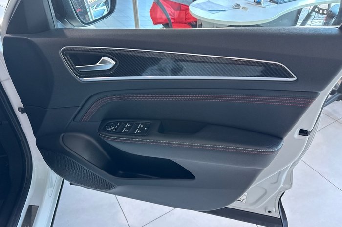 2022 Renault Arkana R.S. Line