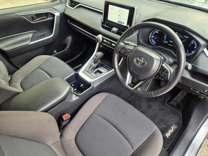 2024 Toyota RAV4 GX