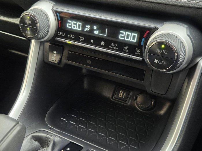 2024 Toyota RAV4 GX
