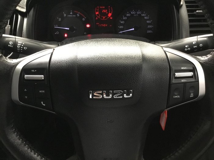 2017 Isuzu D-MAX SX