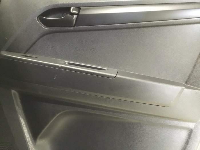 2017 Isuzu D-MAX SX