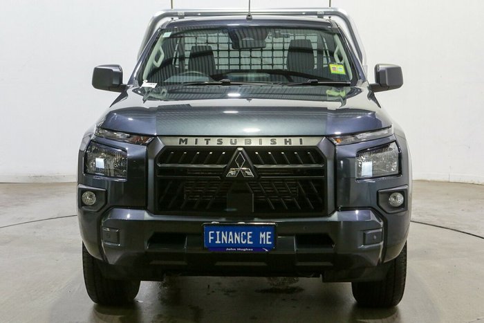 2025 Mitsubishi Triton GLX