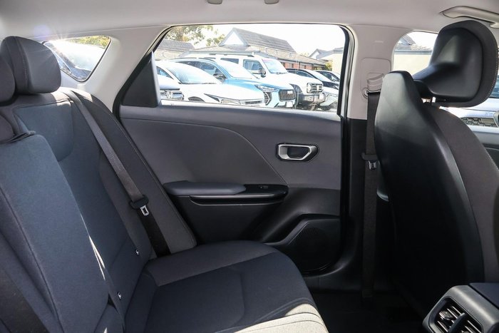 2025 Kia K4 S