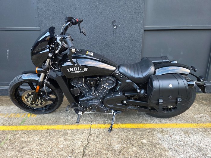 2023 Indian SCOUT ROGUE BLACK SMOKE