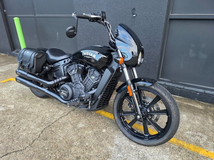 2023 Indian SCOUT ROGUE BLACK SMOKE