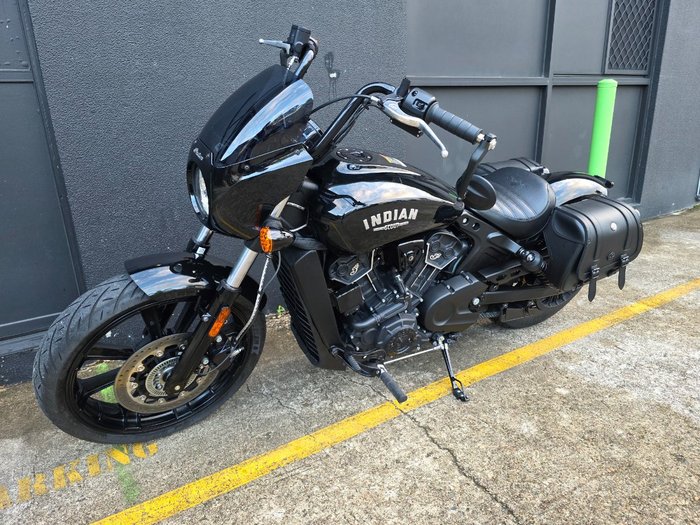 2023 Indian SCOUT ROGUE BLACK SMOKE