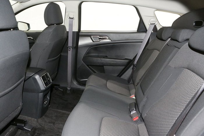 2025 Kia Sportage S