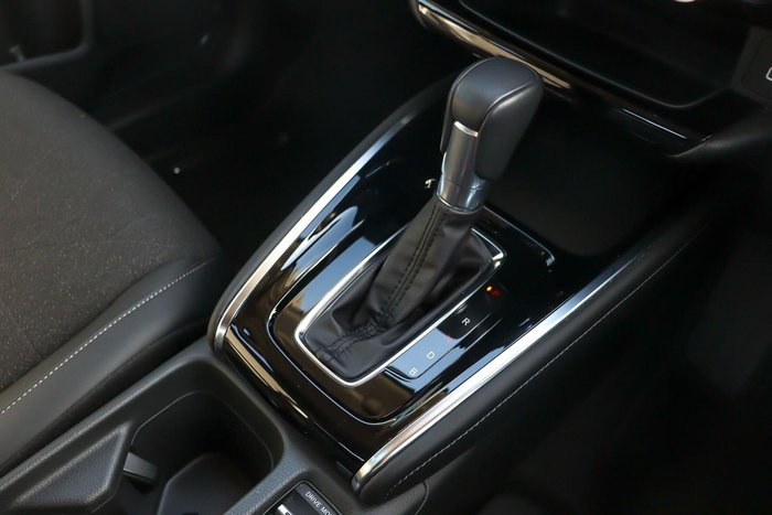 2024 Honda HR-V e:HEV L