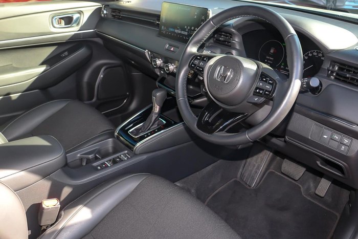 2024 Honda HR-V e:HEV L